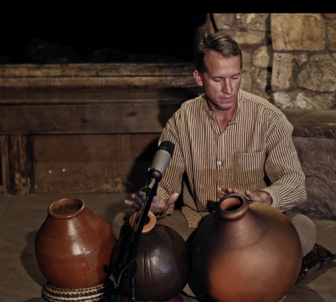 enregistrement musique sacrée Hopi avec udu drum 39 Atelier terre et son