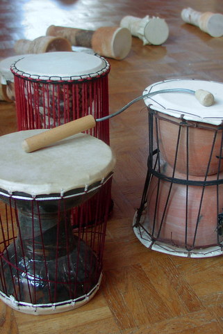 tambour d'aisselle tambours chantant africain et japonais